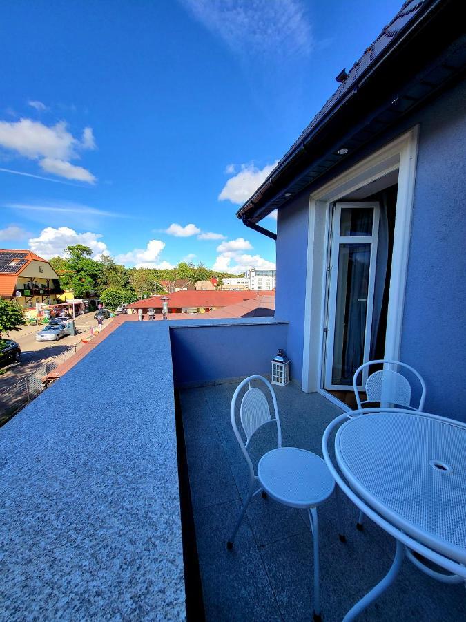 Villa Blue Mare Устроне-Морське Екстер'єр фото